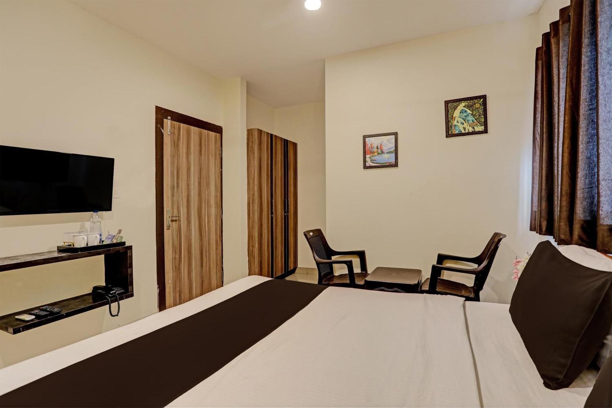 היידראבד Capital O Saharsh Grand Near Shilparamam מראה חיצוני תמונה